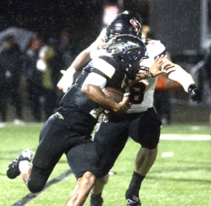 Raiders fall to Massillon in final home game